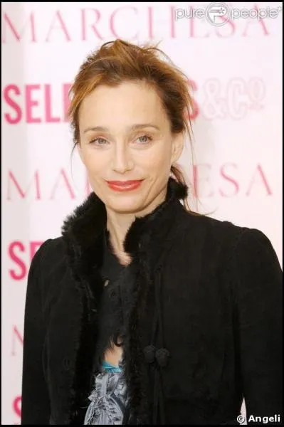 Assure ses doublages en franais :