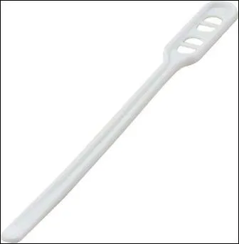 ''Je suis un agitateur 
Un provocateur 
Un animal 
My name is... ''