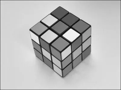 Il y a le blanc, le bleu, le vert, le rouge et le jaune, quelle est la 6 me couleur ?