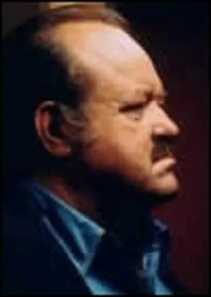 Quel ancien flic imposant incarn par William Conrad travaille comme dtective priv en Californie ? (1971)