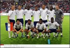 Contre qui la 'nouvelle' quipe de France a-t-elle jou son 1er match ?