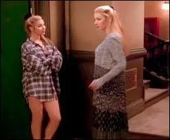 Comment s'appelle la soeur jumelle de Phoebe ?