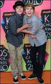 Qui tait dj  bord et trs malheureux de les revoir ?