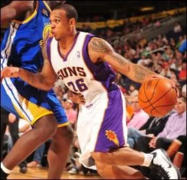 Qui est cet arrire, ancien joueur des Lakers, des Bobcats et des Cavaliers ?