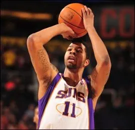 Qui est cet ailier rookie des Suns ?