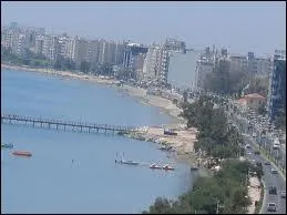 Sur quelle le se trouve la ville de Limassol ?