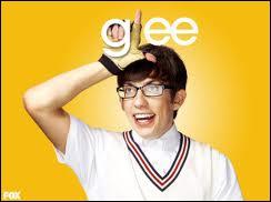 Quel est le nom de famille de Arty ?