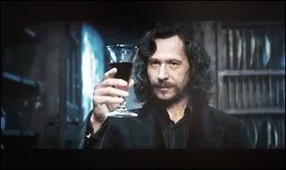 Comment s'appelle sa mre ?