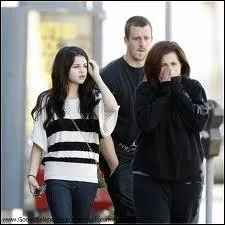 Comment s'appellent ses parents ?