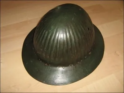 Quelle est la nationnalit de ce casque ?