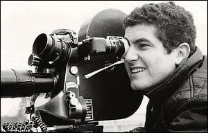 Il a reu l'Oscar du meilleur film en langue trangre en 1967 pour 'Un homme et une femme'...