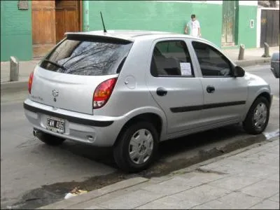 Quelle est cette automobile ?