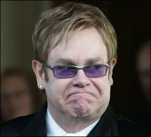 Indice : mari  David Furnish...