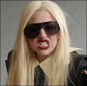 Indice : Stefani Joanne Angelina Germanotta...