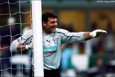 Avec la Juventus Vainqueur de la Ligue des Champions en 1996 Champion d'Italie en 1995, 1997 et 1998 Vainqueur de la Ligue des Champions en 1996 Champion d'Italie en 1995, 1997 e, il s'agit de ...