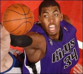 Qui est cet ailier, 12e de la draft 2008 ?