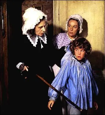 Quel est ce film de Jean Claude Brialy dans lequel le petit Charles est confi  l'abominable Madame Mac Miche interprte par Alice Sapritch ?