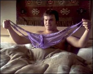 Sur son lit de mort, le rvrend Larson recommande  son fils Hal, 9 ans, de ne sortir qu'avec de jolies femmes...