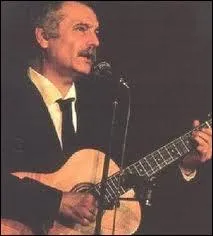 Quel clbre pote et auteur compositeur interprte franais a interpell 'Amoureux des bancs public' ?