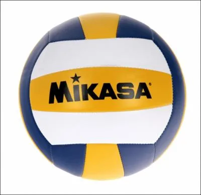 On s'en sert pour jouer au ... .