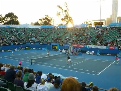 Quel joueur de tennis a remport l'Open d'Australie le 29 janvier ?