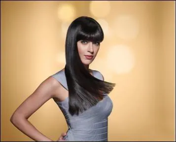 Nolwenn Leroy vante les mrites du shampoing ... .