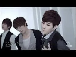 Quel est le nom du clip ?