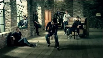 Quel est le nom du clip ?