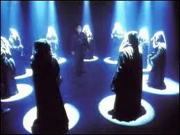 Cette association franaise a t fonde par Franois Thomas en 1929. Appele aussi 'Association apostolique', elle est base sur l'adoration d'un condiment. De quel groupe s'agit-il ?