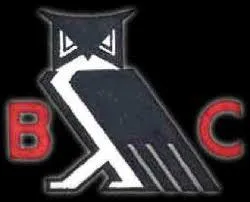 Ce club amricain fond en 1872 est compos d'hommes politiques puissants, de financiers et d'hommes d'affaires. Le logo reprsentatif est un hibou. De quel club s'agit-il ?