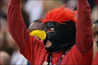 Celui-ci est prt  prendre son envol,  Cayenne !