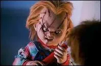 Qui prte sa voix  la poupe Chucky dans la version originale ?