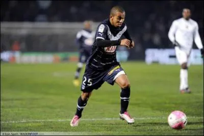 Mariano signe  Bordeaux, mais il quitte quel club ?