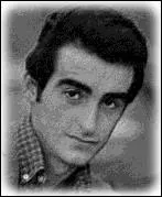 Chanteur des ' Chats sauvages ' ; son premier disque solo : ' Baby John ' ... .