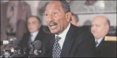 Quel voyage spectaculaire le président égyptien, Anouar el-Sadate, a-t-il effectué en 1977 ?