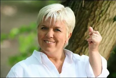 Quel est le nom de cette srie tlvise franaise ?