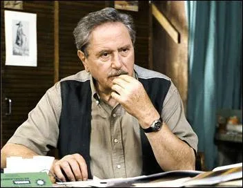 Quel est le nom de cette srie tlvise franaise ?