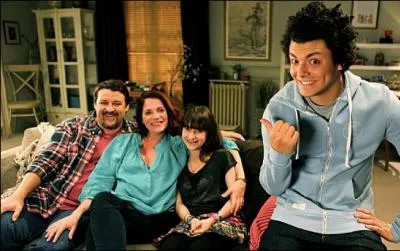 Quel est le nom de cette srie tlvise franaise ?