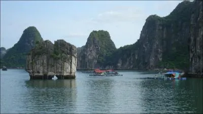 Vous pouvez naviguer sur cette baie au...