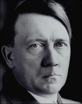 Soldat enthousiaste, il est apprci de ses suprieurs qui lui refusent toutefois un avancement, jugeant qu'il ne possde pas les qualits d'un chef...