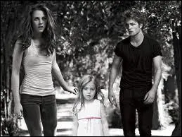 Comment s'appelle la fille d'Edward et de Bella ?