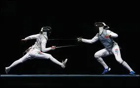 Quelle arme n'est pas utilise en escrime ?