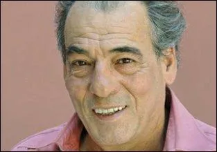 Roland Marci est avec ...