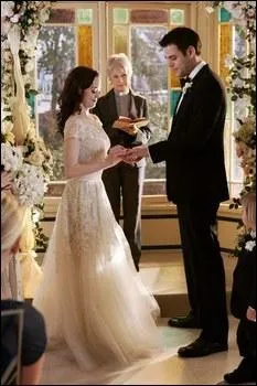 Avec qui se marie Paige ?