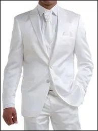 Quel groupe emmen par Boy George a dbut en 1982 avec le titre 'White Boy' ?