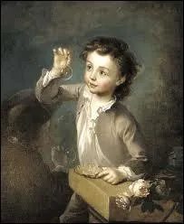 Enfants faisant des bulles de savon