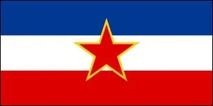 Sa dislocation est lie  la chute des rgimes communistes en Europe de l'Est en 1989.