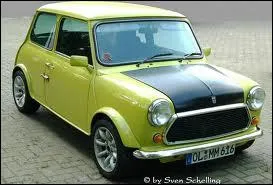 Qui pilote cette Mini Cooper ?