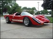 Comment s'appelle cette voiture (Manta Montage) dans la srie 'Le juge et le pilote' ?