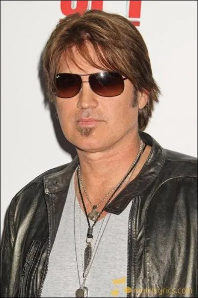 Comment s'appelle son pre ?